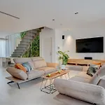 House - Modern In Tenerife, Spain Guía de Isora